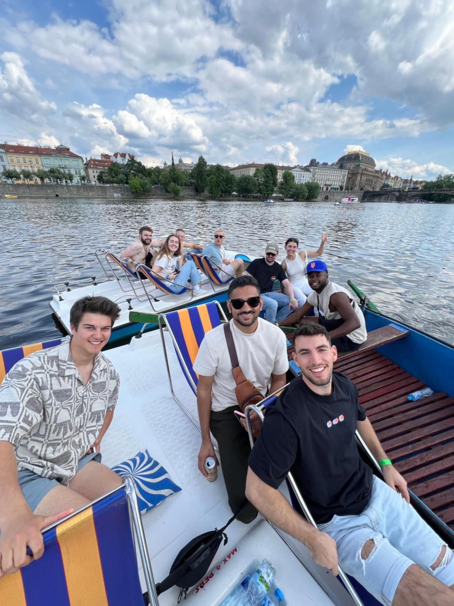 Onefam Home Prague Luaran gambar